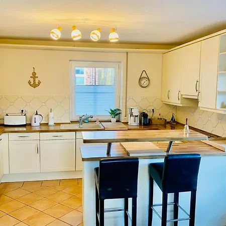 Sonnendeck Familien-strandnah-garten-hunde-sport-und Schwimmbadnah-hansapark